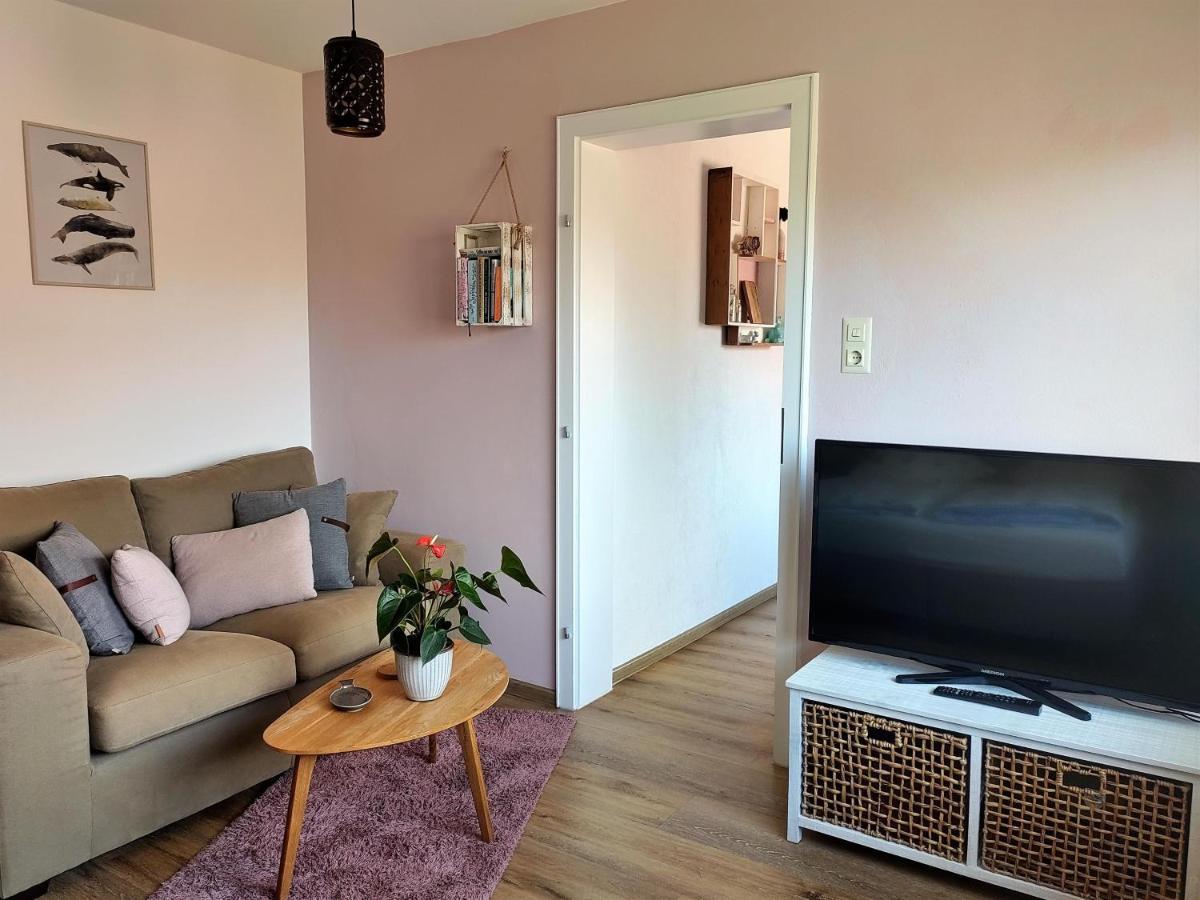 Ferienwohnung Alte Schule Ruhwarden 외부 사진